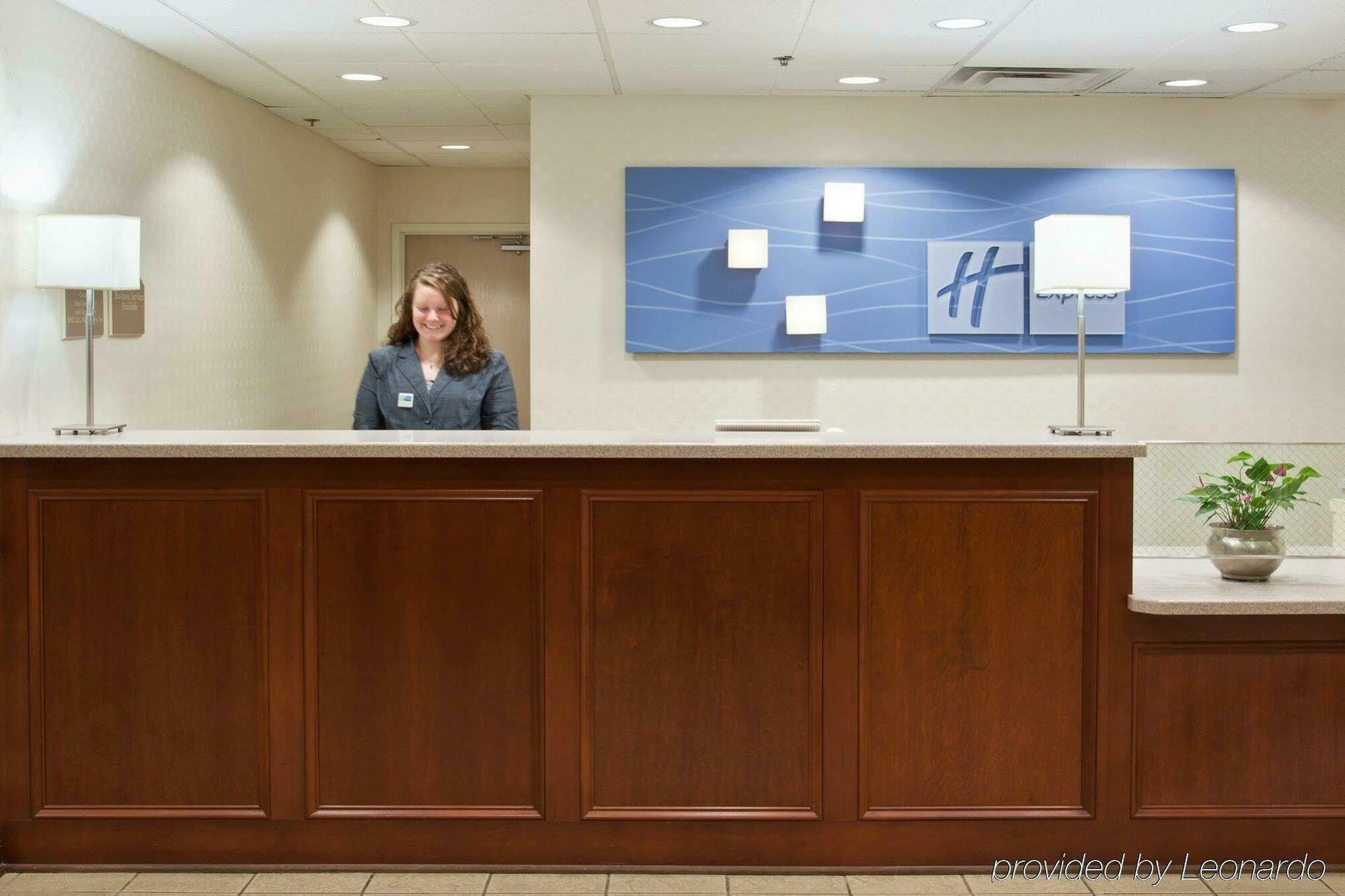 Holiday Inn Express Columbus - Ohio Expo Center By Ihg Bagian luar foto